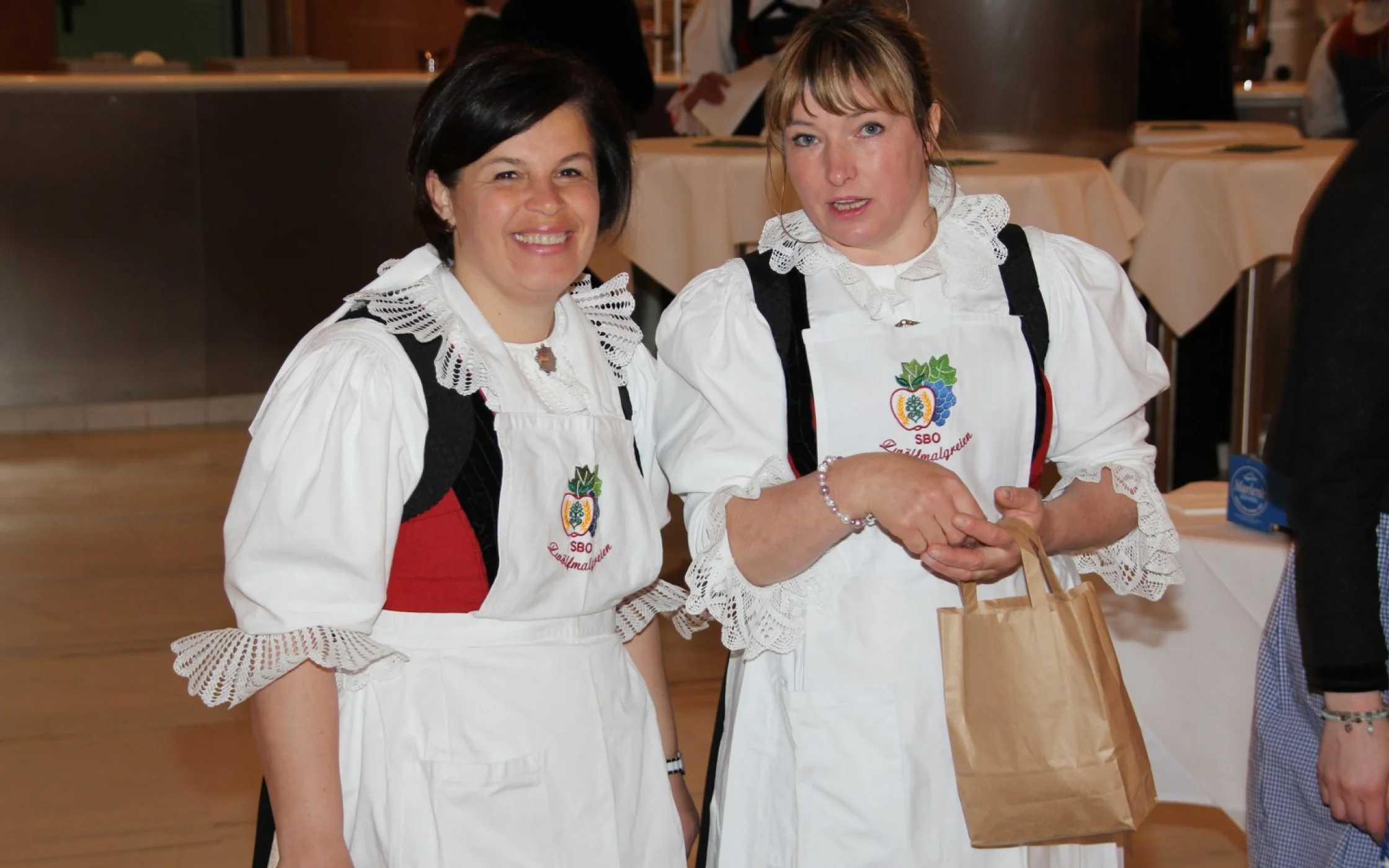 Buffet 1_1600x1067.JPG